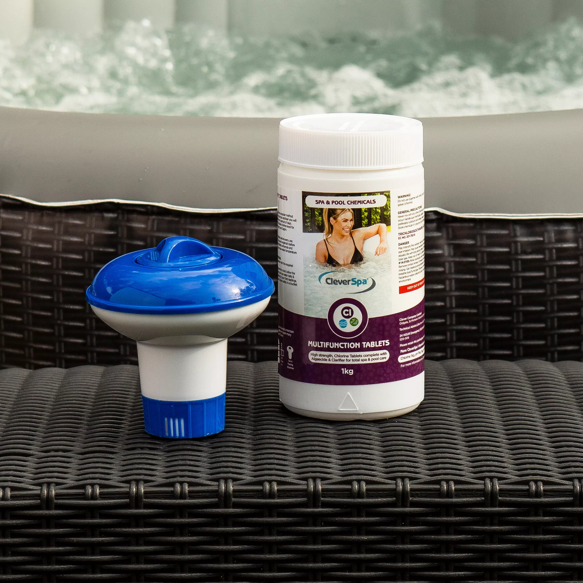 CleverSpa Hot Tub & Swim Spa Chlorine Tablets 1kg 2 CleverSpa Hot Tub & Swim Spa Chlorine Tablets 1kg - Image 2