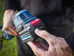 Erbauer 300mm Cordless Grass Trimmer EGT18-Li - KIT 21 Erbauer 300mm Cordless Grass Trimmer EGT18-Li - KIT -Hozelock Store erbauer 300mm cordless grass trimmer egt18 li kit3663602418245 30i