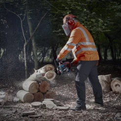 Erbauer ECSP41 41cc 400mm Petrol Chainsaw 15 Erbauer ECSP41 41cc 400mm Petrol Chainsaw -Hozelock Store erbauer ecsp41 41cc 400mm petrol chainsaw5059340255897 01i