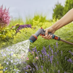 Gardena 4 Function Hose Spray Gun -Hozelock Store gardena 4 function hose spray gun4078500044561 02i bq