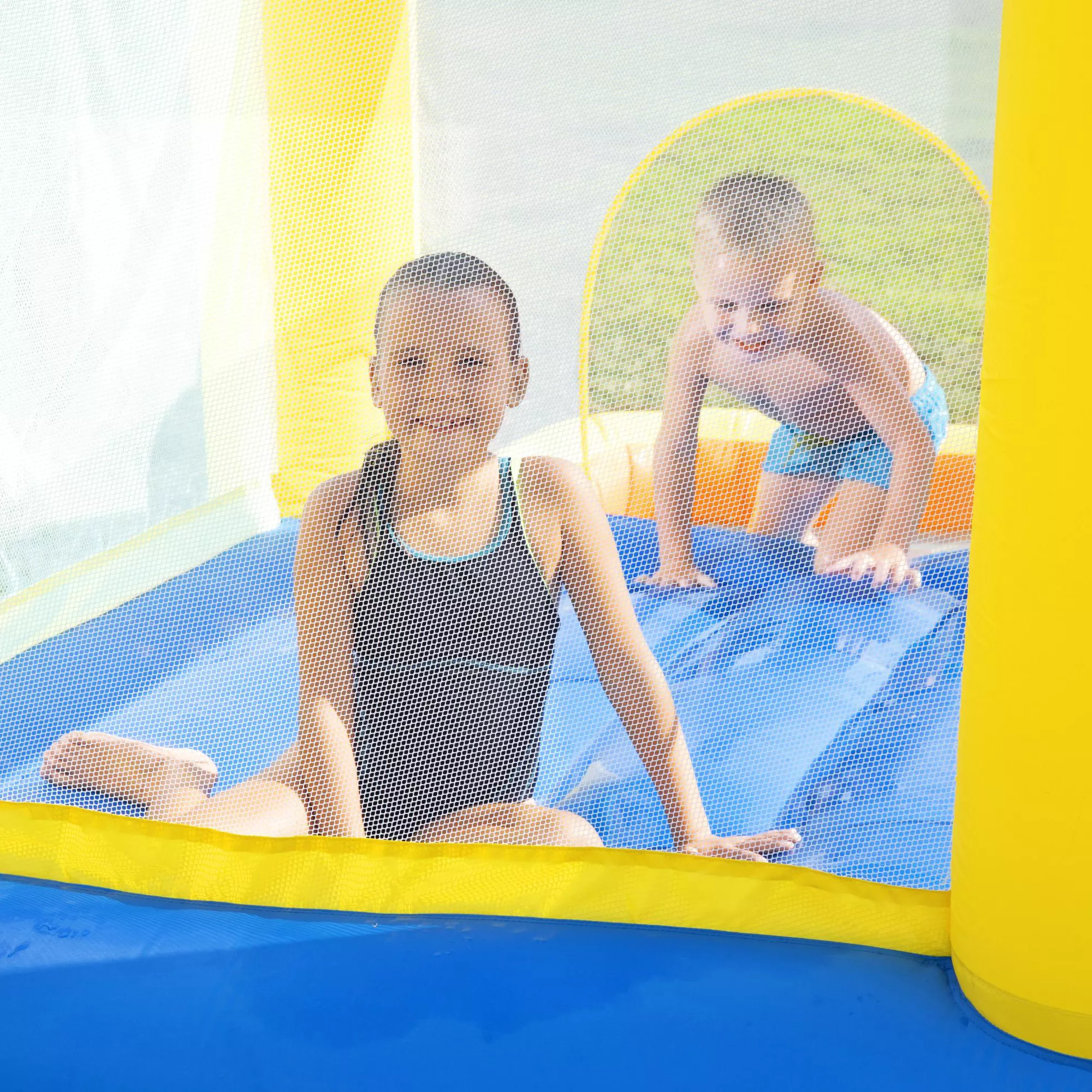 H2O Multicolour Beach Bounce Water Park 6 H2O Multicolour Beach Bounce Water Park - Image 6