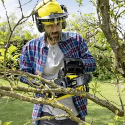 Karcher Garden Power 1.444-001.0 18V Cordless 300mm Chainsaw - BARE -Hozelock Store karcher garden power 1 444 001 0 18v cordless 300mm chainsaw bare4054278548937 04i bq