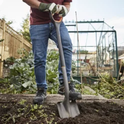 Magnusson Square Digging Spade 15 Magnusson Square Digging Spade -Hozelock Store magnusson square digging spade5059340086668 01i scaled