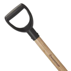 Magnusson Wooden Square D Handle Shovel -Hozelock Store magnusson wooden square d handle shovel5059340086583 37c scaled
