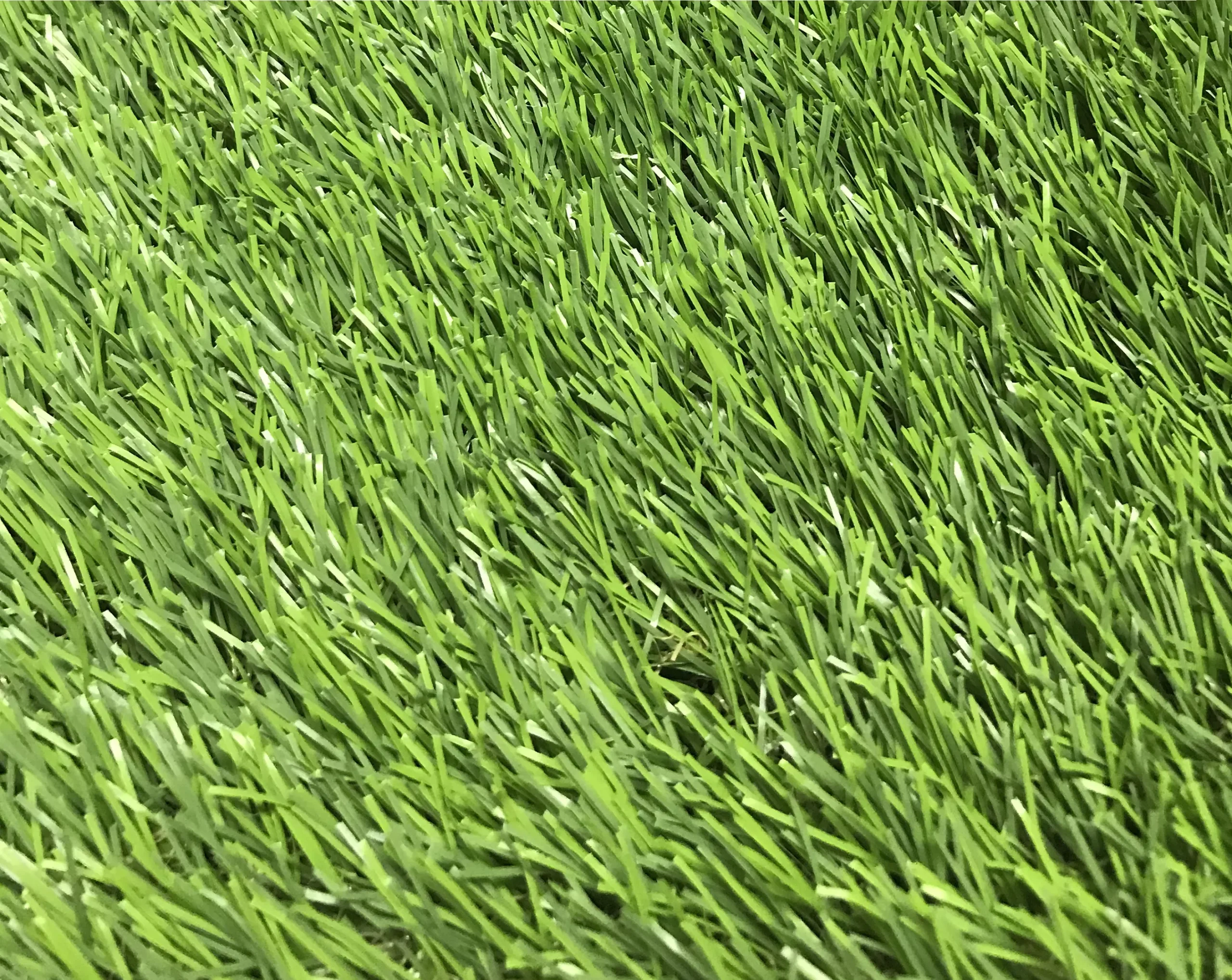 Maple High Density Artificial Grass (L)4m (W)1m (T)39mm 1 Maple High Density Artificial Grass (L)4m (W)1m (T)39mm