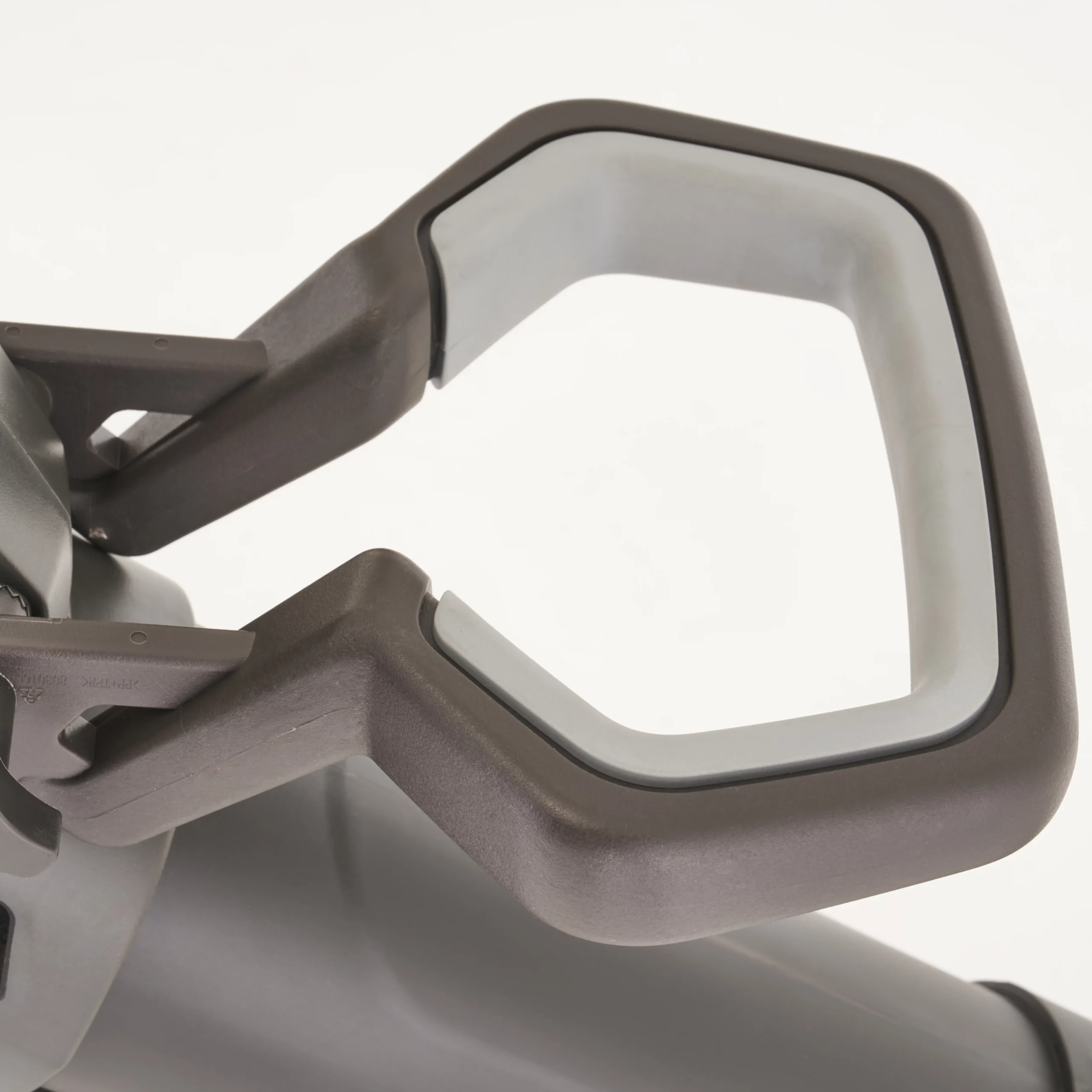 Mountfield Freedom100 Cordless 20V MVS 20 Li Kit Garden Blower & Vacuum 9 Mountfield Freedom100 Cordless 20V MVS 20 Li Kit Garden Blower & Vacuum - Image 9