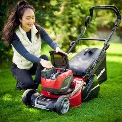 Mountfield Freedom500 Range Empress 41 R Li Kit / 299439073/M22 Cordless 48V Rotary Lawnmower -Hozelock Store mountfield freedom500 range empress 41 r li kit 299439073 m22 cordless 48v rotary lawnmower8008984851429 22c scaled