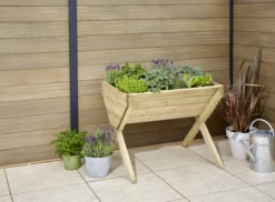 Verve 930mmx690mm Wood Rectangular Raised Bed Kit 0.64m² -Hozelock Store verve 930mmx690mm wood rectangular raised bed kit 0 64m 5059340329628 03i