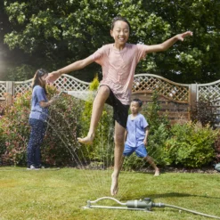 Verve Oscillating Fan Sprinkler 16 Verve Oscillating Fan Sprinkler -Hozelock Store verve oscillating fan sprinkler5059340251240 05i scaled