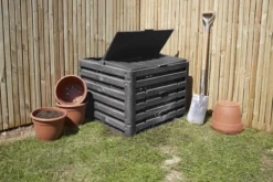Verve Wood Effect Composter 400L -Hozelock Store verve wood effect composter 400l5063022039118 03i scaled